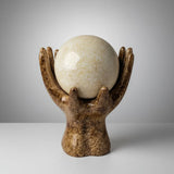 Escultura Mão Com Esfera Decoração Enfeite Rack Sala